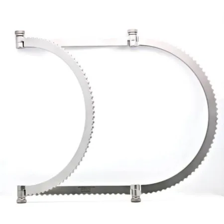 Ring style retractor segmented ring