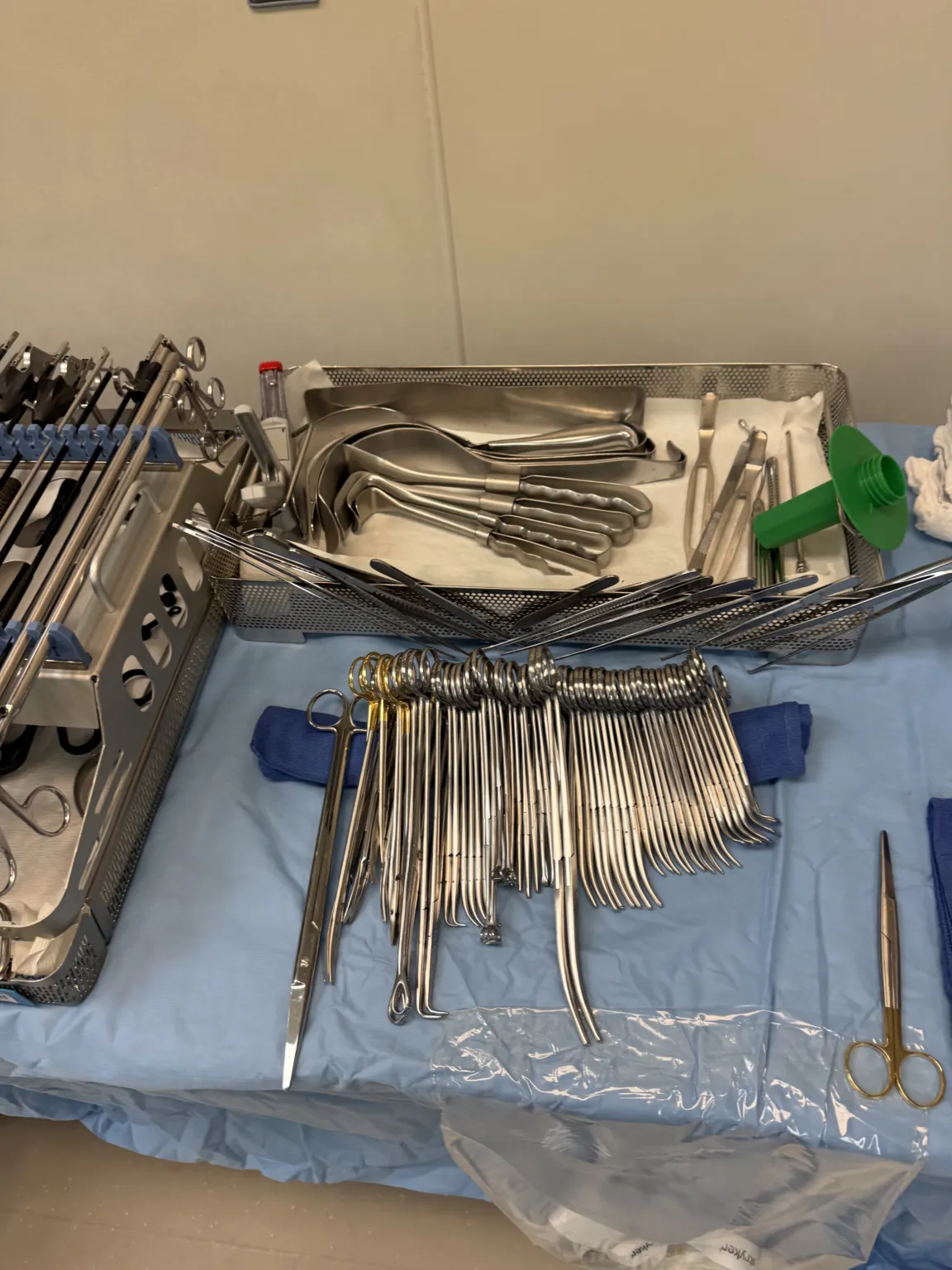 Robotic Partial Nephrectomy — setup photo