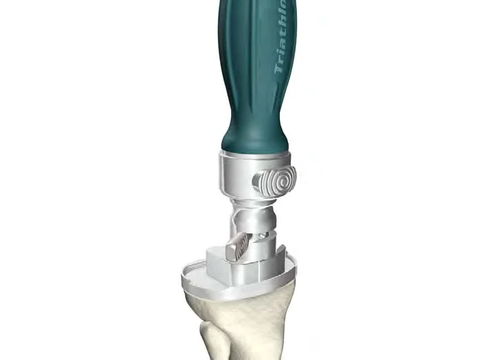 Triathlon Tibial Baseplate Impactor Extractor
